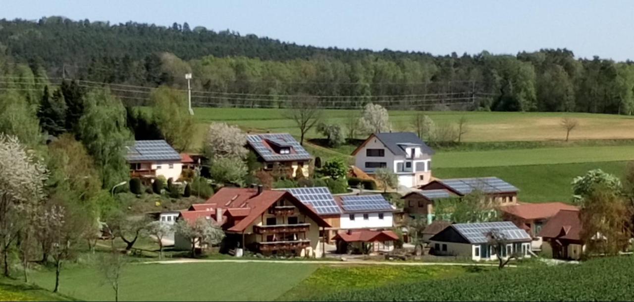 Apartment Mit Gartenblick Eckersdorf Zewnętrze zdjęcie