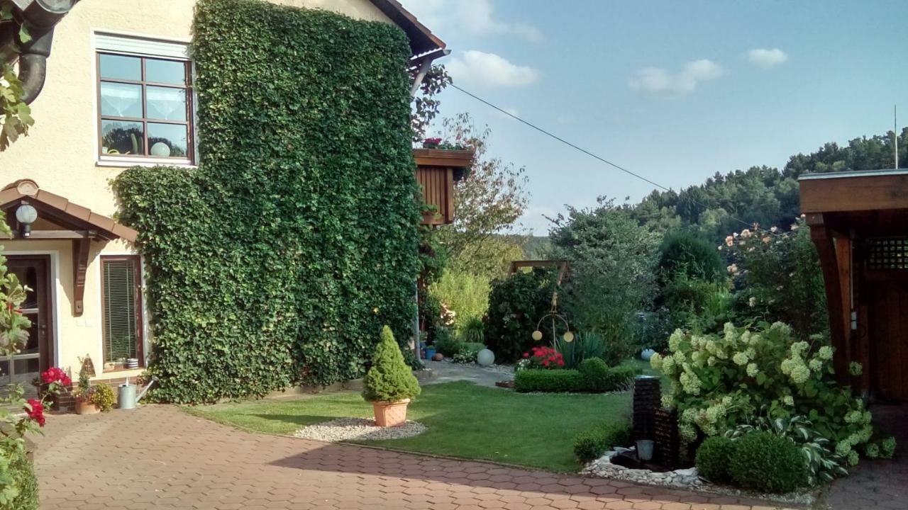 Apartment Mit Gartenblick Eckersdorf Zewnętrze zdjęcie